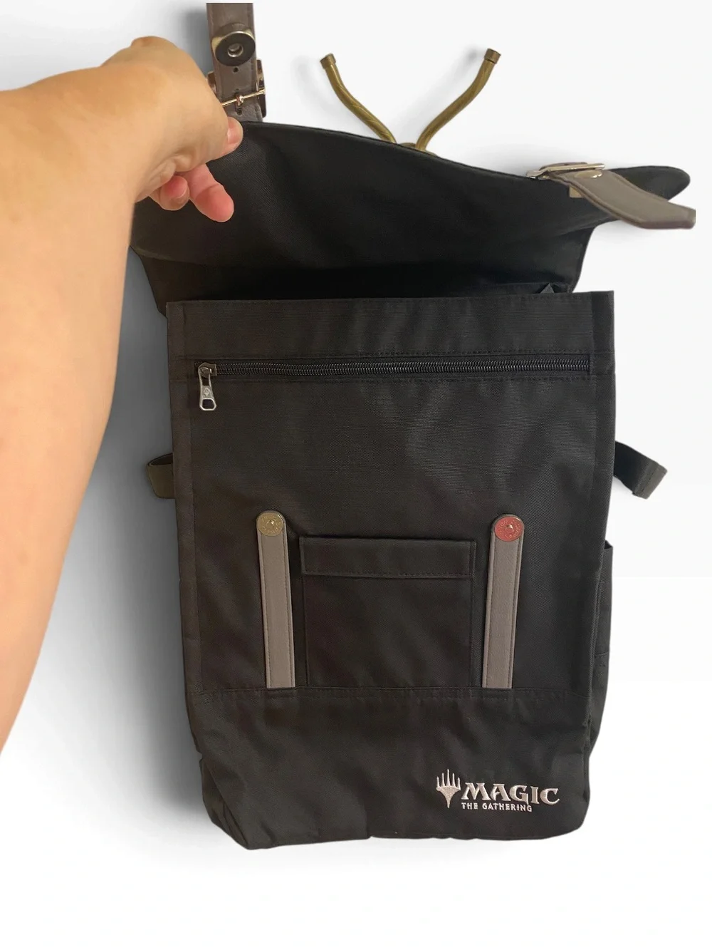 MAGIC THE GATHERING COLLECTORS BACKPACK BLACK AND GRAY LOTUS FLOWER BRAND NEW!